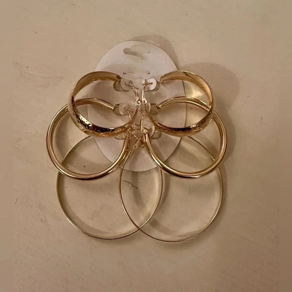 NWT 3 Sets of hoop earrings - Picture 2 of 2